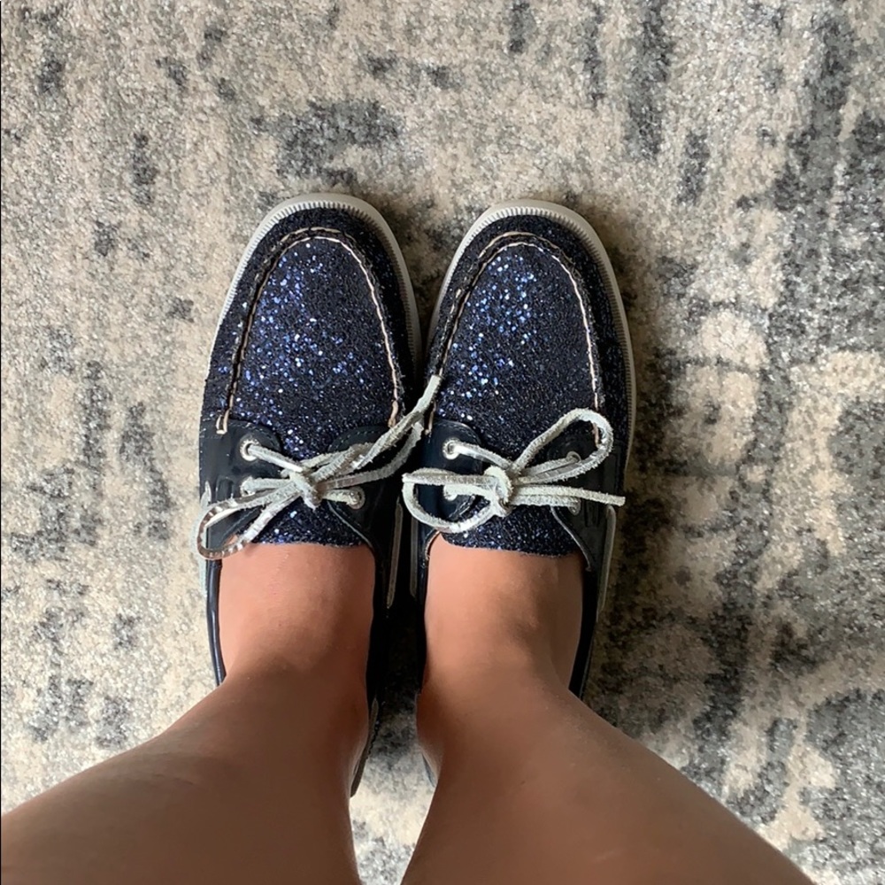 Sparkling navy blue Sperrys. Size 7.5
